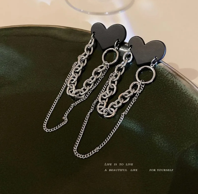 Black Heart Chain Earrings