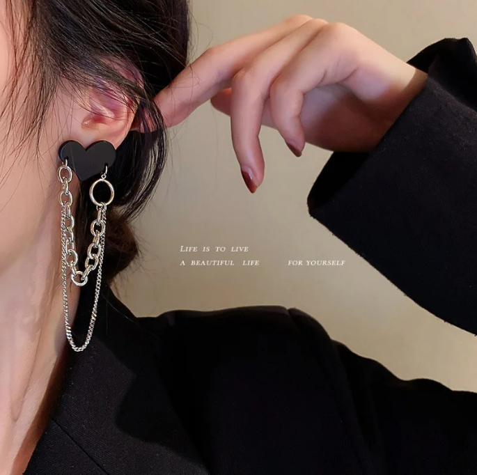 Black Heart Chain Earrings